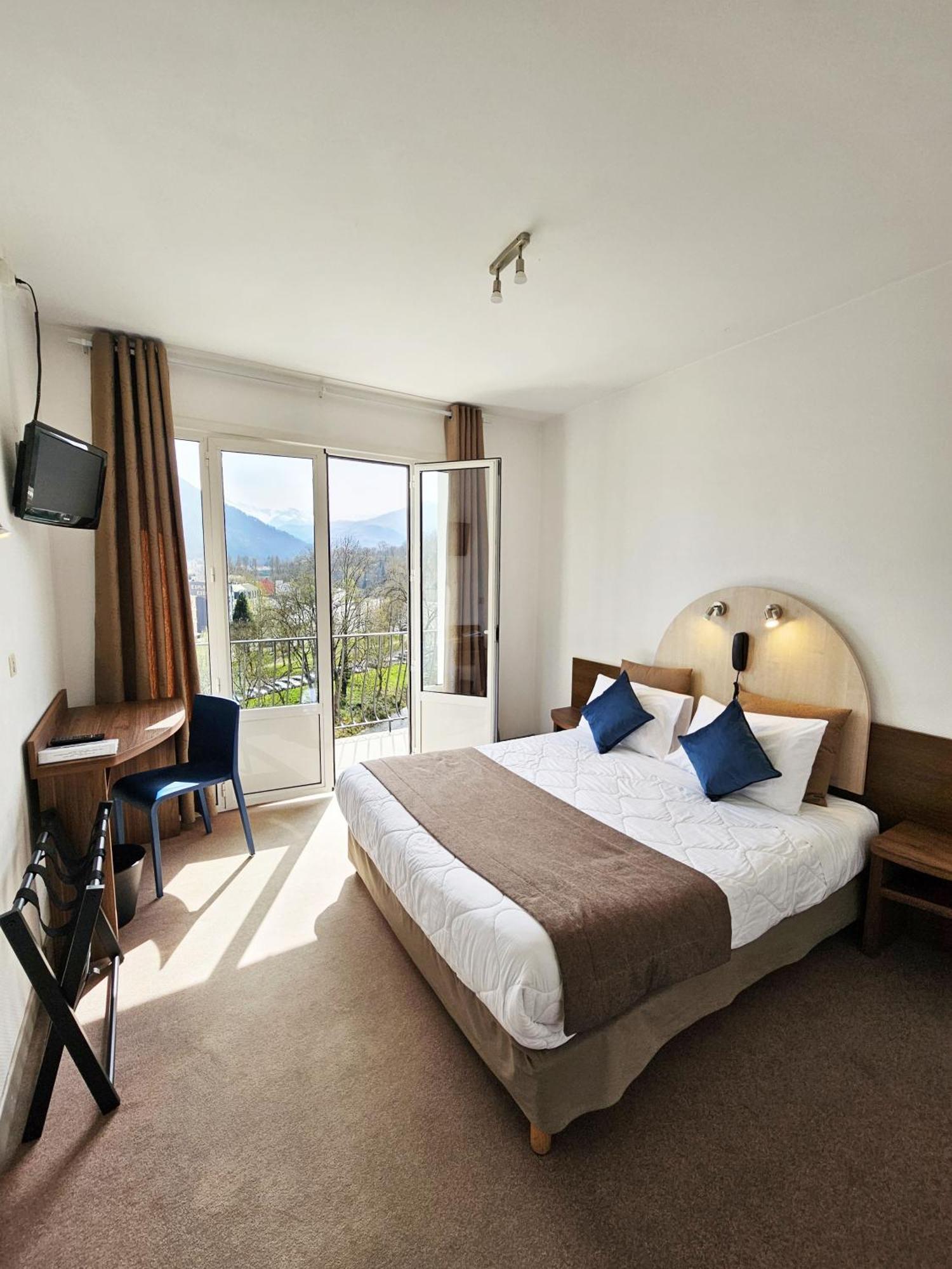 Hotel Adonis - Notre Dame De La Sarte Lourdes
