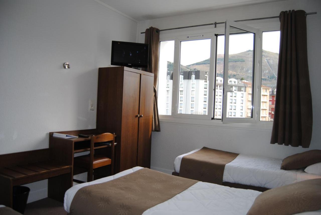 Hotel Adonis - Notre Dame De La Sarte